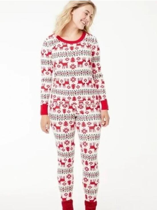 Hanna Andersson Other - Hanna Andersson Cream&Red Deer Print Holiday Pajama Set Sz.S